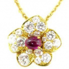 ギメルのアクセサリー ギメル 花 ネックレストップ