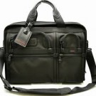 トゥミのバッグ tumi(トゥミ) ブリーフケース